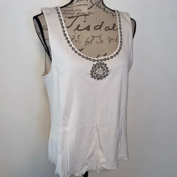 Ruby Rd Accented Top - Picture 6 of 11